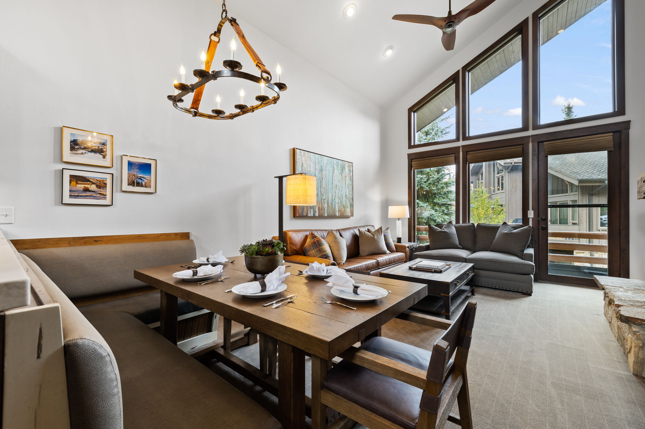 DeerValleyClubLivingRoom