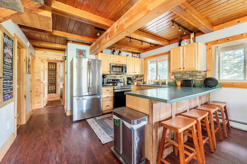 Kaatskill Mountain Club kitchen