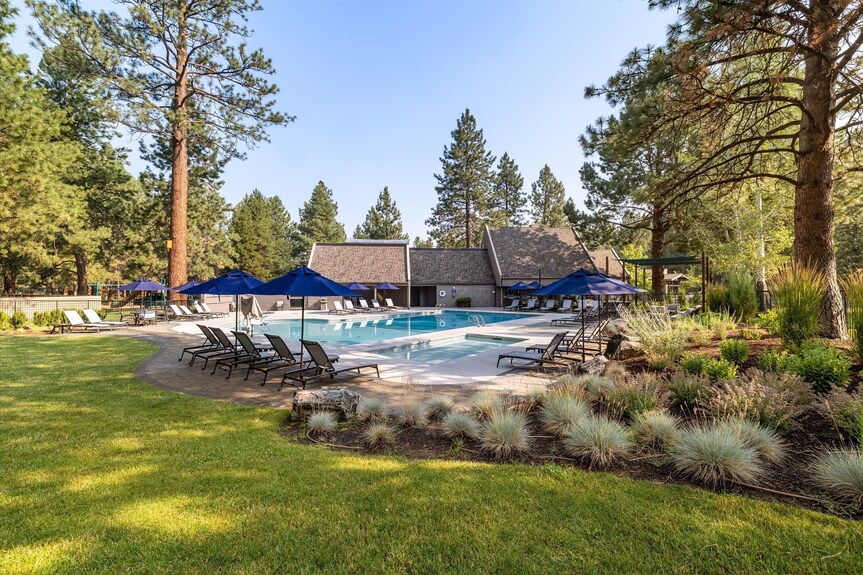 Mt Bachelor Pool