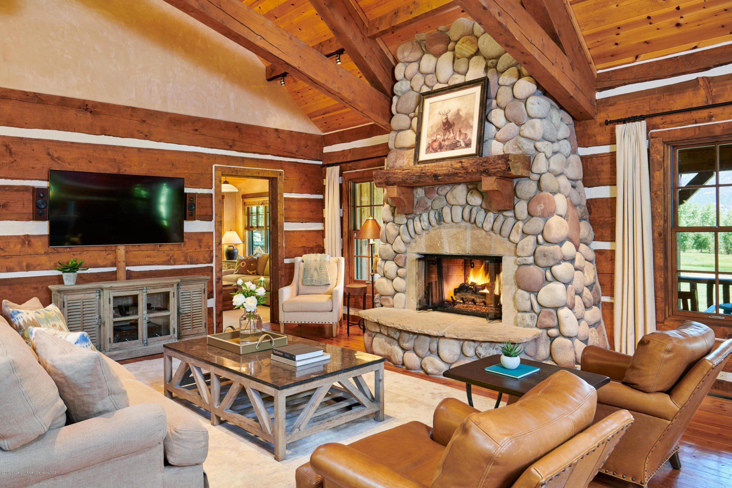 Roaring Fork Fireplace