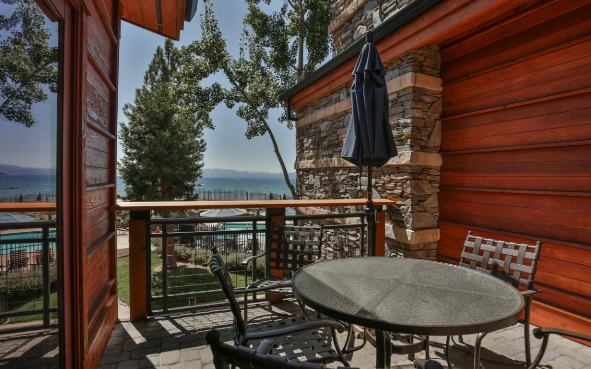 Tonopalo Lake Tahoe Patio