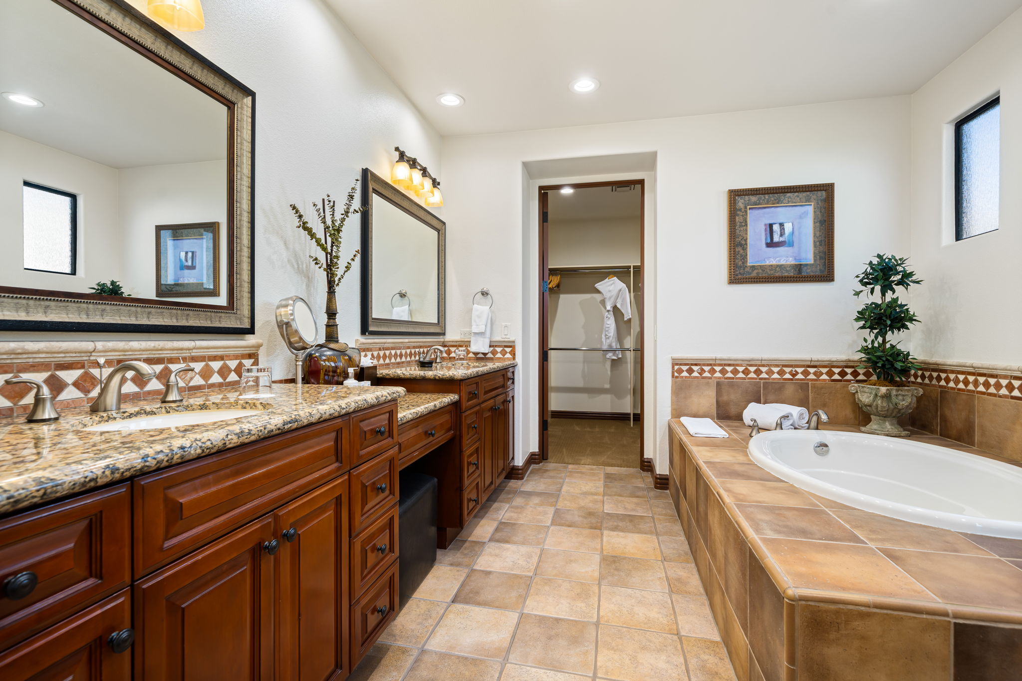 PGA West Villa 31 Guest Room Bath 2