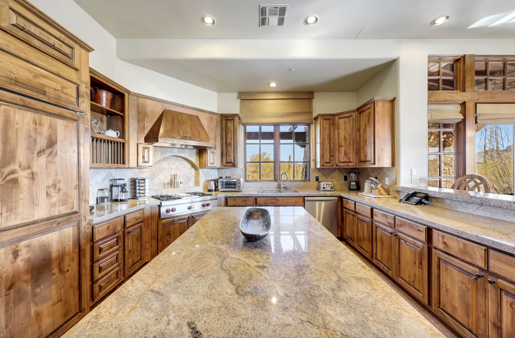 Rocks Kitchen 2
